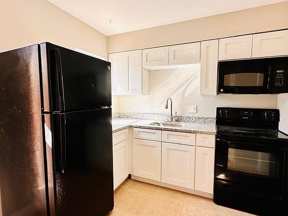 2nd image of 390 W Haines Blvd #7