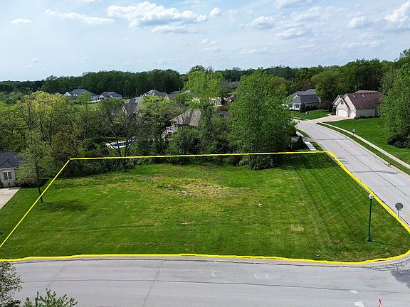 3rd image of 1340 Greenstone Dr