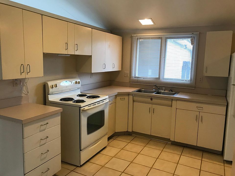 1st image of 1219 Kingston Dr