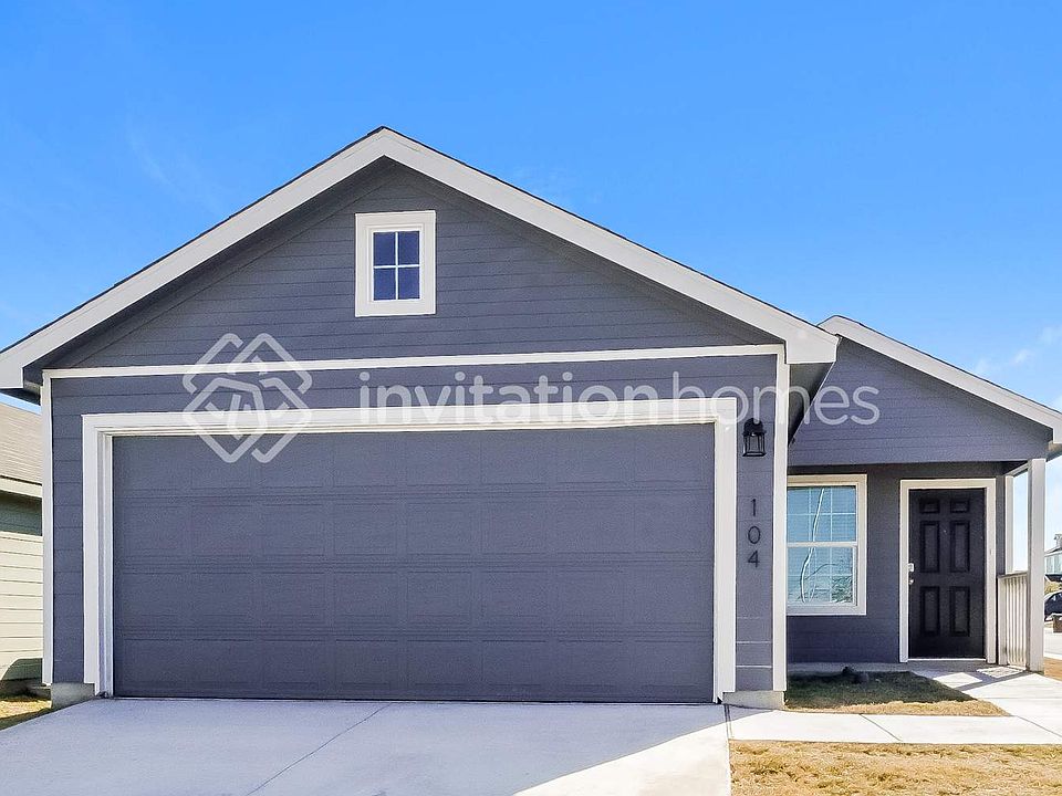 1st image of 104 Parish Ln