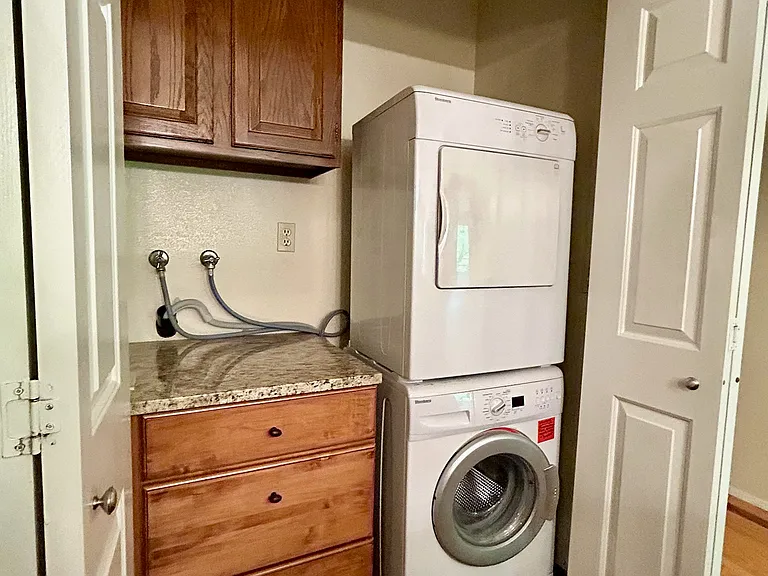1520 15th Ave E #36 — Photo 8
