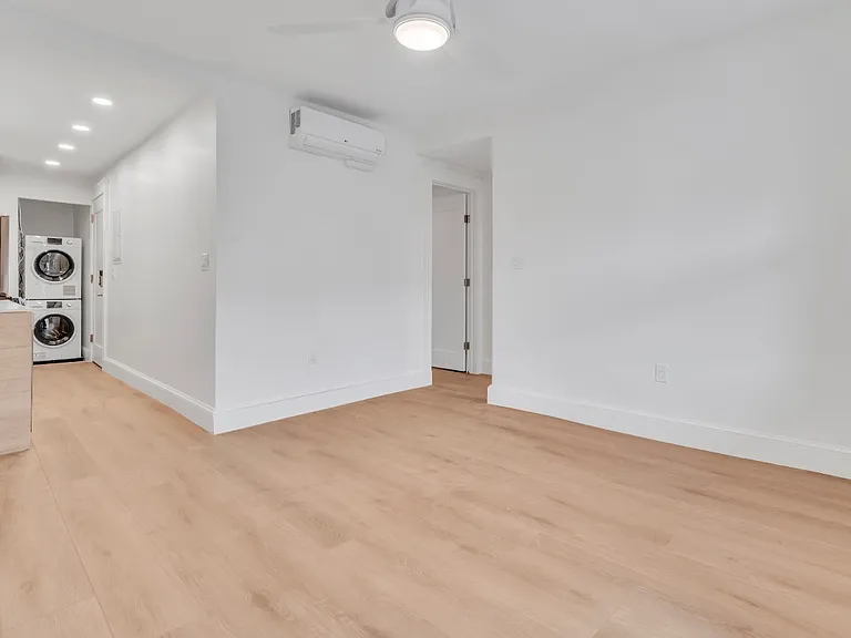 316 Summit Ave #102 — Photo 5