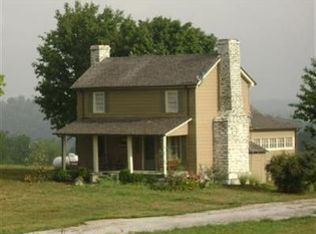 146 Carter Ln, Versailles, KY 40383
