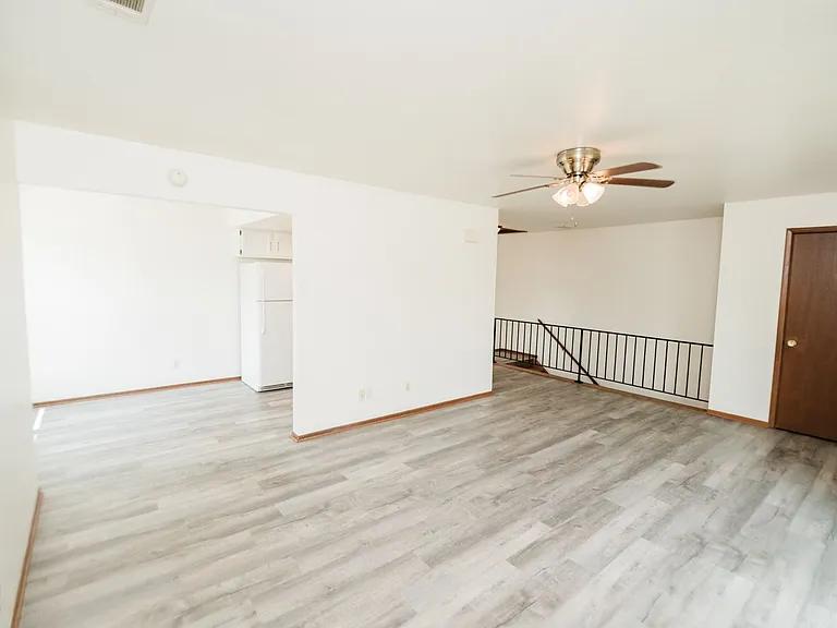 3320 Randolph Pl — Photo 4