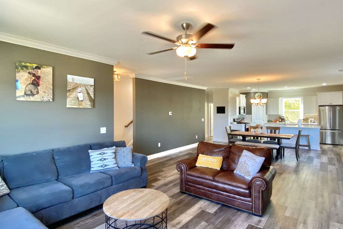 next background image