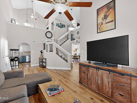 5th image of 4516 Loma Linda Cir