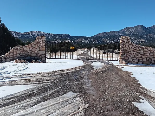 1585 Arabela Rd, Tinnie, NM 88351
