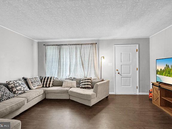 5th image of 641 Haig Blvd