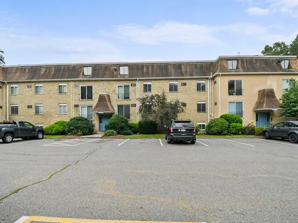 188 Swanson Rd Unit 333, Boxboro, MA 01719