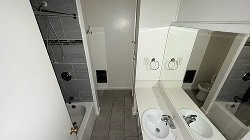 Floor plan 1 Bed 1 Bath Unit 17