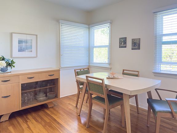 4th image of 3079 Calle Fresno