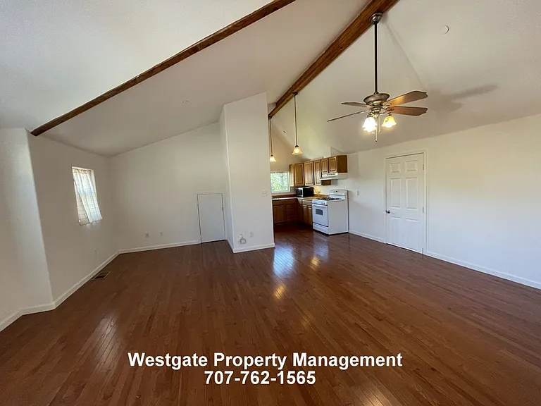 837 Bantam Way — Photo 12