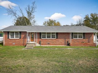 824 W Broad St, Smithville, TN 37166