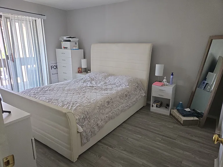 6151 Knoll Wood Rd #305 — Photo 10
