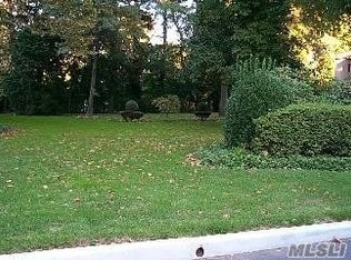 15 Hillcrest Dr LOT 114, Great neck, NY 11021