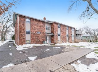 1201 Greenwood Ave APT 102, Kalamazoo, MI 49006