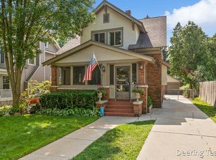 325 Ball Park Blvd NW, Grand Rapids, MI 49504