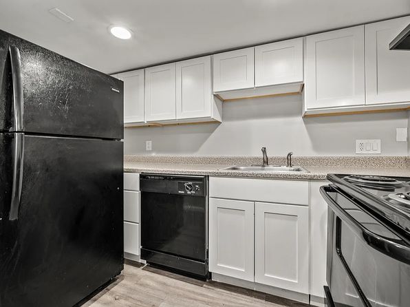 100 State St #0877CB696