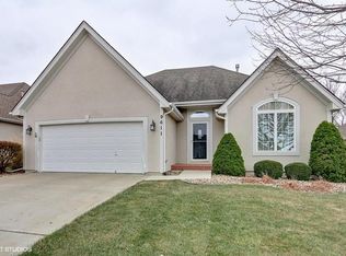 9611 NE 100th St, Kansas City, MO 64157