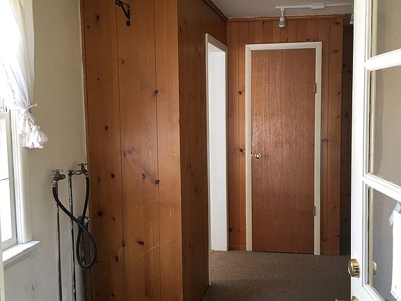 mud room entry into house