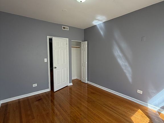 3rd image of 6355 S California Ave #2748-2