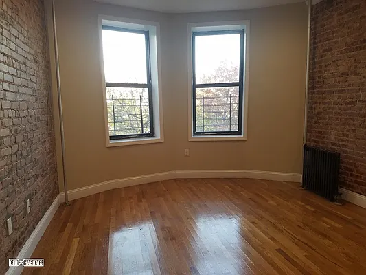 Rented by Citi Habitats | media 39