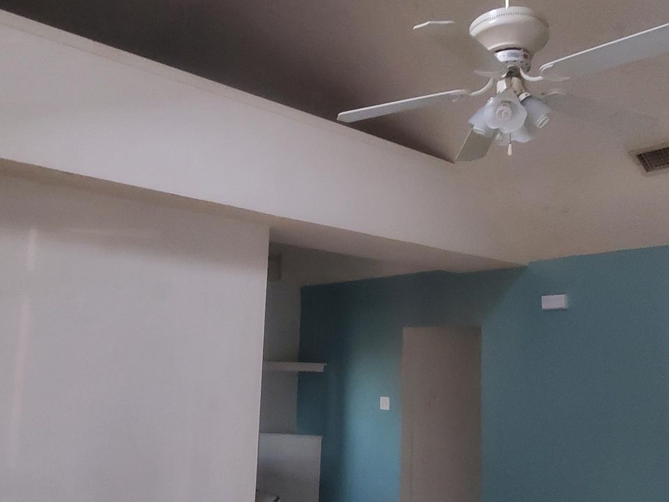 1st image of 203 S 7th St #3