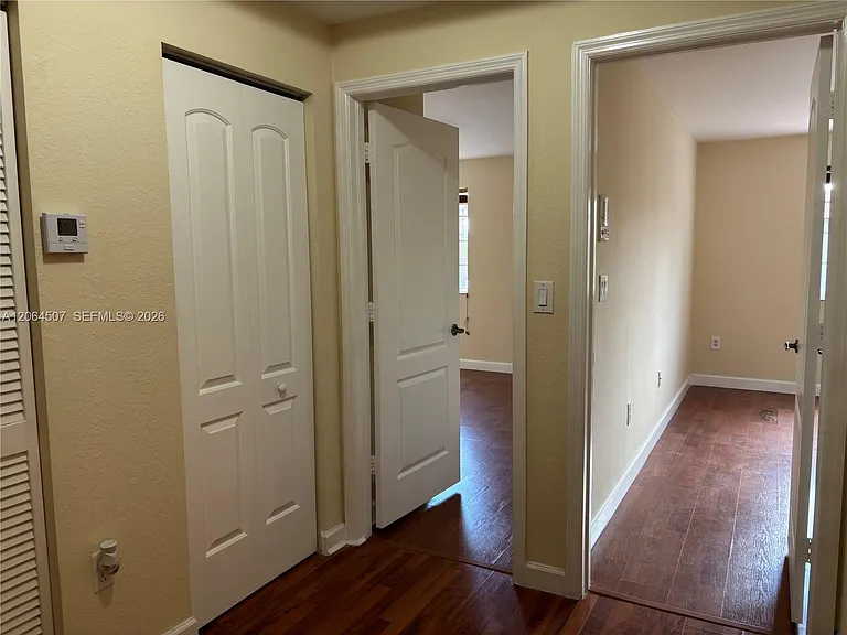 11440 NW 50th Ter — Photo 34