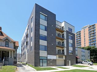 1809 N Cambridge Ave APT 201, Milwaukee, WI 53202