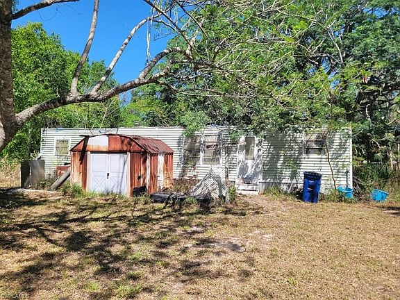 5th image of 10871 Aqua Vista Ln
