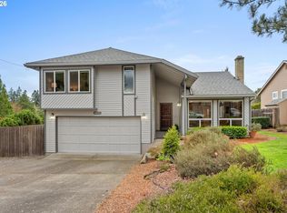 8825 SW Sorrento Rd, Beaverton, OR 97008