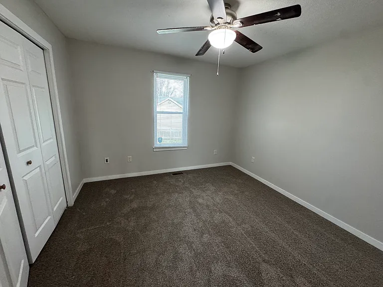 442 442/444 Bank Ln SE #446 — Photo 7