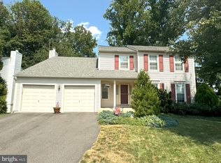 13701 Eastcliff Cir, Centreville, VA 20120