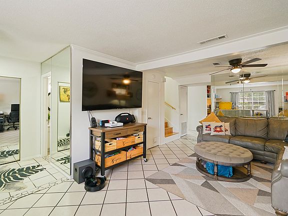 3rd image of 4815 Windrush Ln #C-3-b