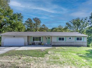 7317 NW Oak Dr, Kansas City, MO 64152
