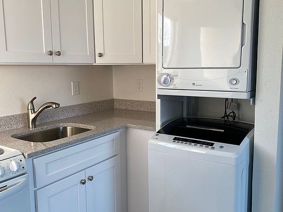 3rd image of 6605 6th Ave #0B-1Ba-378Sqft