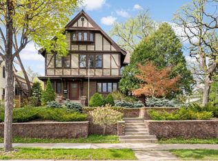 2418 22nd St W, Minneapolis, MN 55405