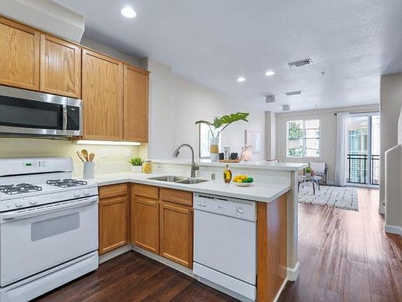 5th image of 740 City Walk Pl APT 2