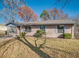 800 Alamo Cir, Midlothian, TX 76065