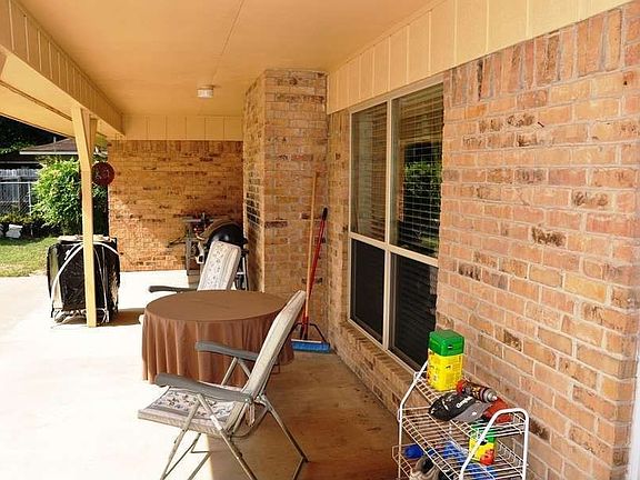 "Large covered patio great for entertaining"