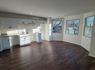 2080 E 5th Ave, Columbus, OH 43219