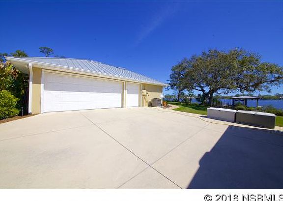 3rd image of 1809 Bayview Dr