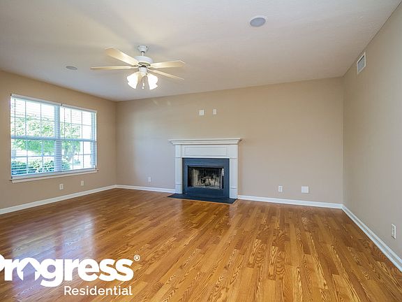 5th image of 3724 Southbend Dr