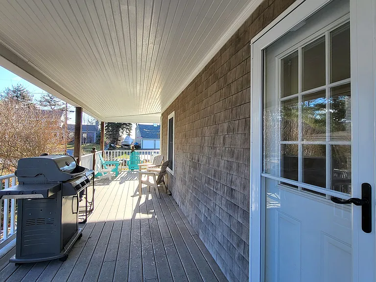 27 Stearns Rd — Photo 29