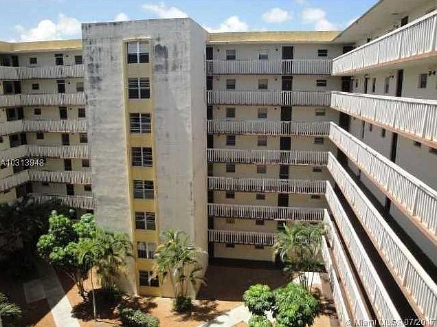 1st image of 15600 NW 7th Ave APT 301-1