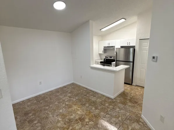 2851 N Oakland Forest Dr APT 307, Fort Lauderdale, FL 33309