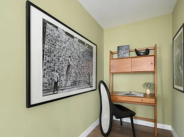 50 Bridge Park Drive image 6 of 20