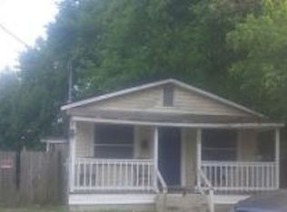 205 Charlotte Ave, Suffolk, VA 23434