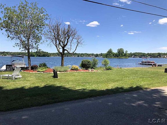 3rd image of 200 Evans Glen Trl