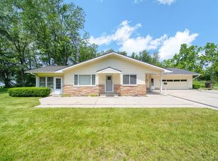 9760 Lime Lake Rd, Hudson, MI 49247